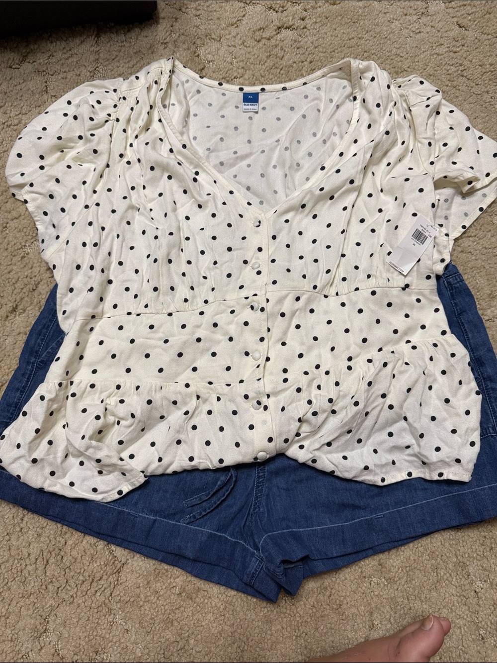 White Polka Dot V-Neck Button Front Blouse